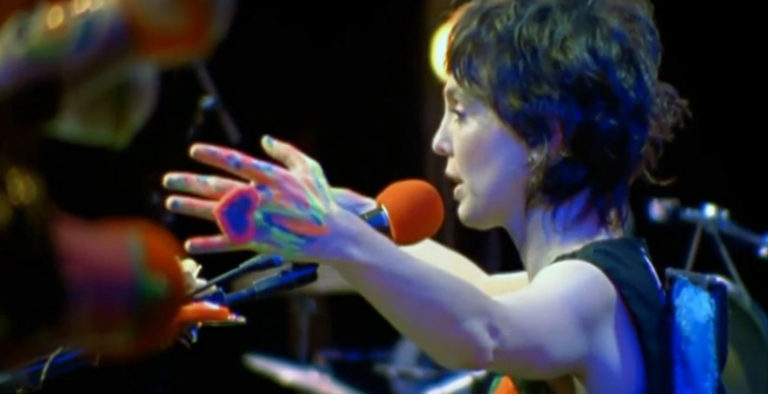 MUSIC_Adriana Calcanhotto 04 400