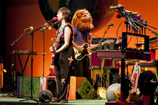 MUSIC_adriana-partimpim-teatro-do-bourboun-country-18-setembro-400