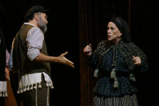 THEATHER_DSC00180 400