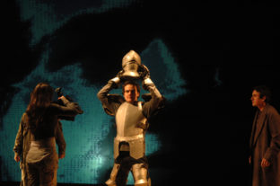 THEATHER_DSC_0115 400