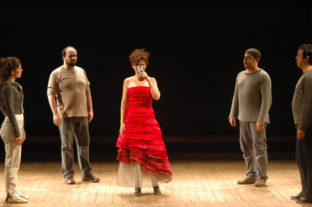 THEATHER_DSC_0124 400