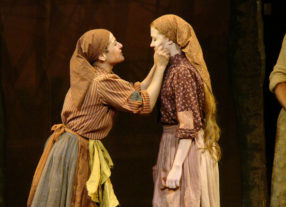 THEATHER_dsc02272 400