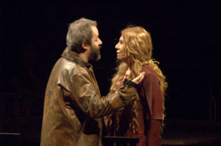 THEATHER_macbeth_luizpaulonenen_1 400